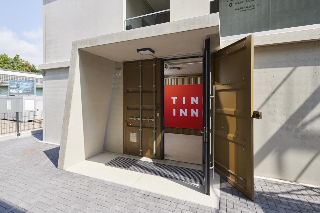 Tin Inn Montabaur L Einfach Gut - Das Hotel Aus Hochwertig Ausgebauten Ueberseecontainern Exterior photo